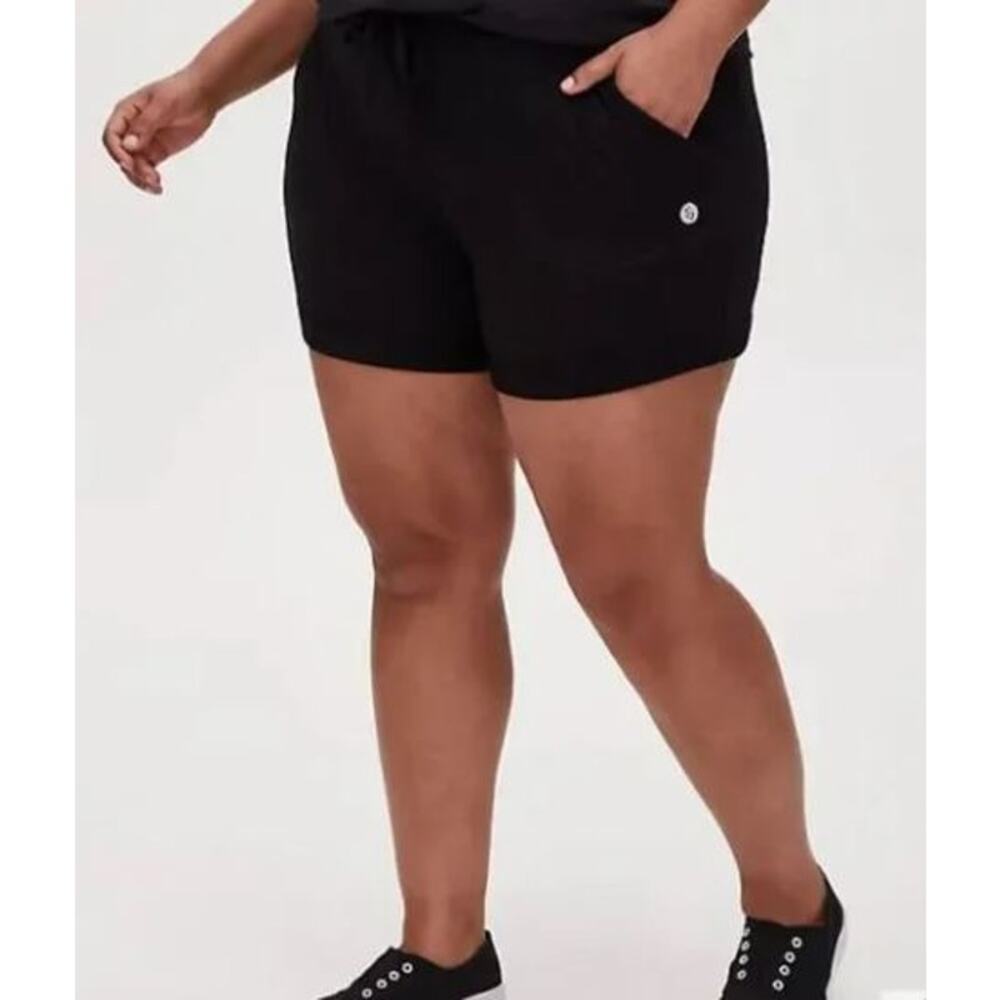 Torrid Terry Drawstring Active Midi Shorts in Black - Size 3 (3X 22/24)